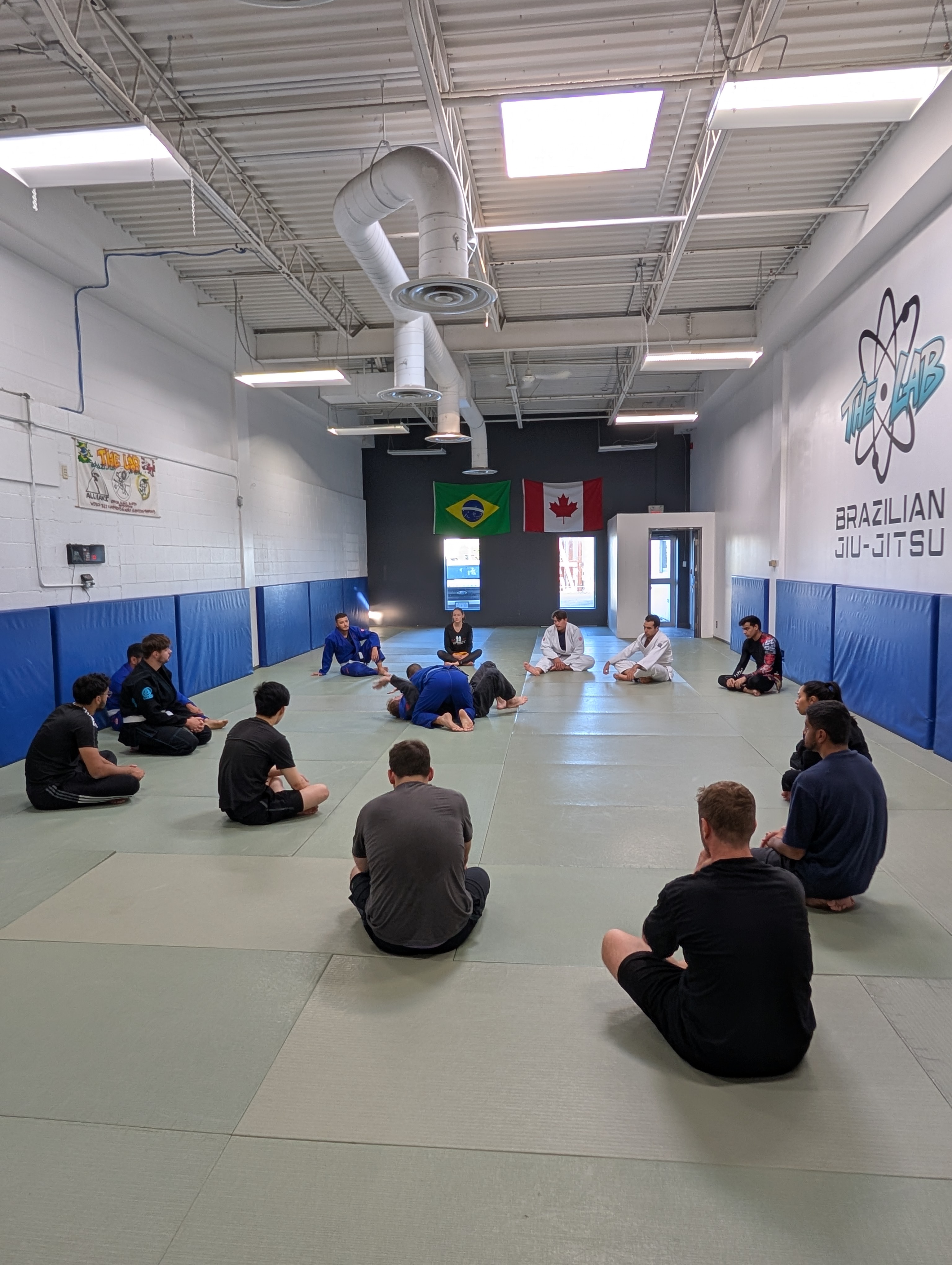 Class circle on the mat